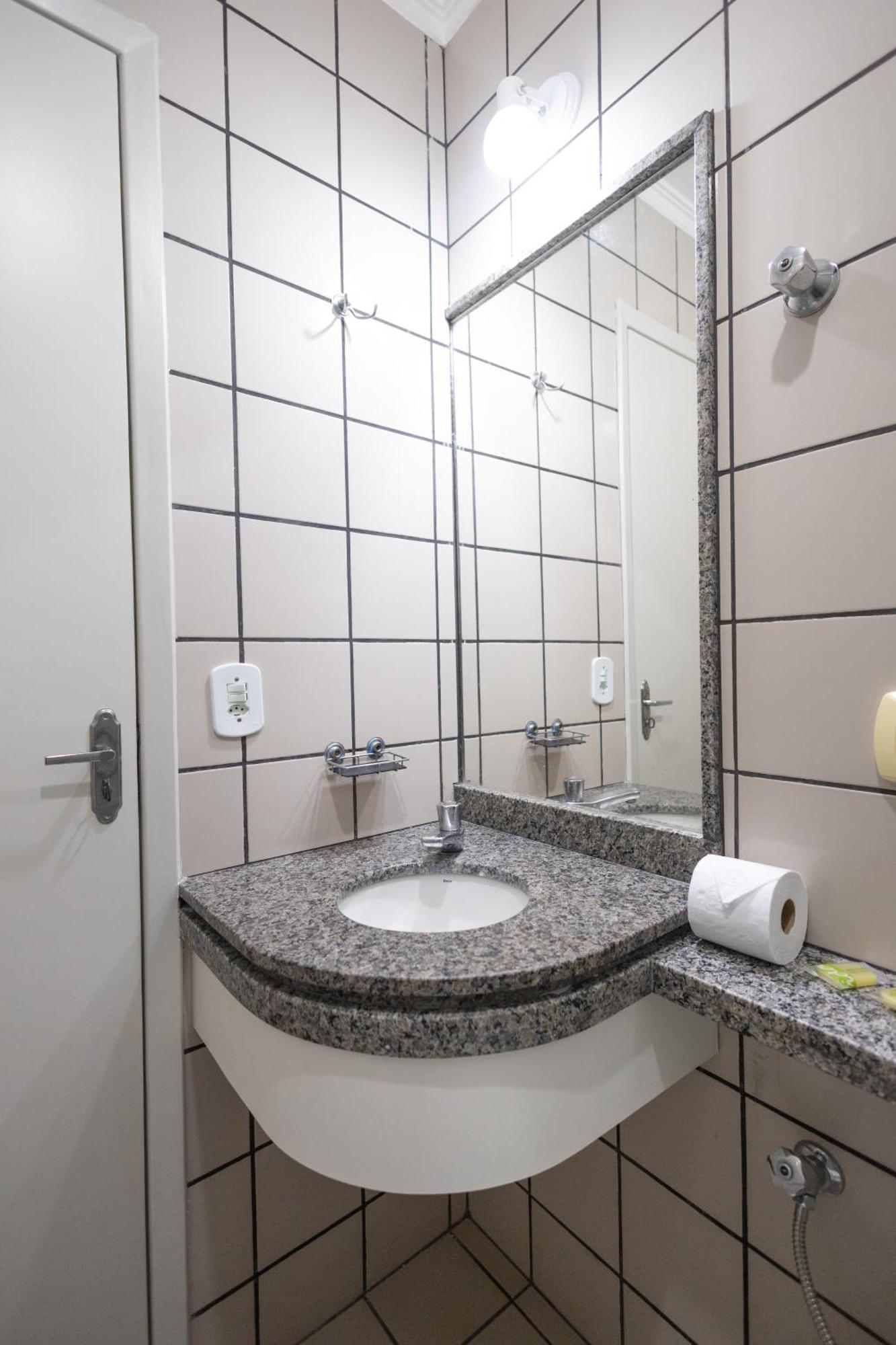 קאלדס נובאס Diroma Fiori Hotel - Bvtur מראה חיצוני תמונה